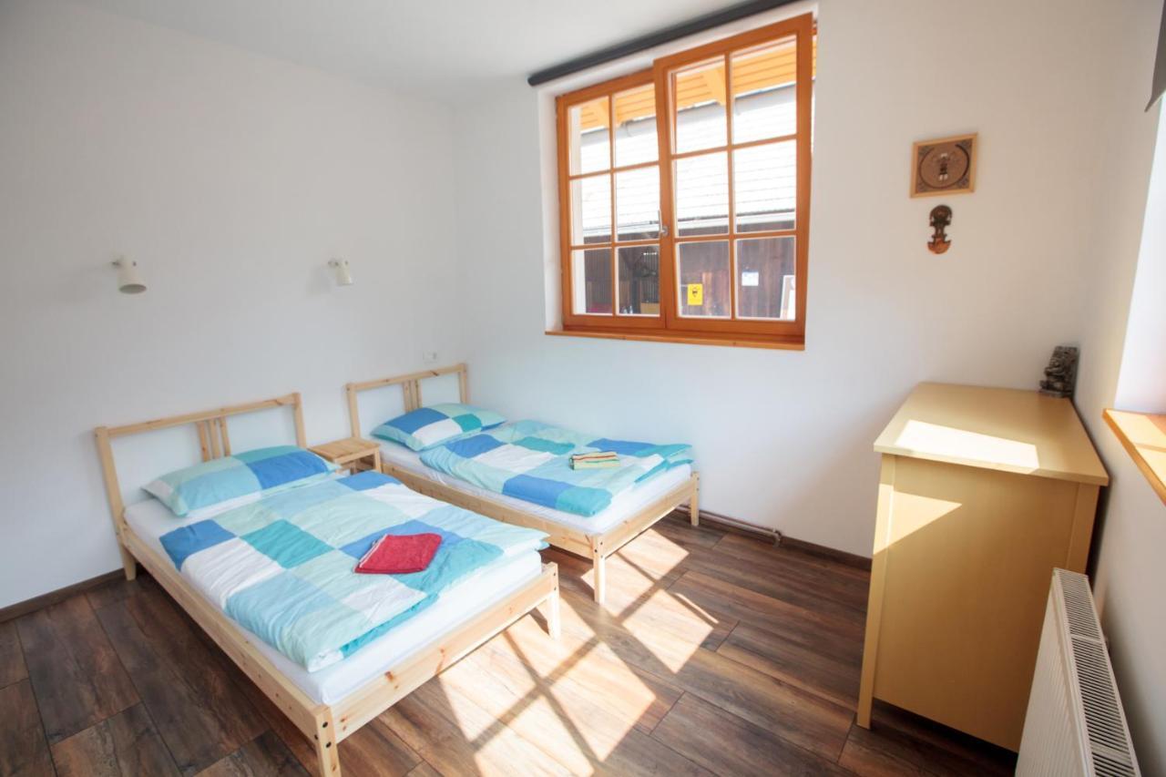 Bikeski Family Hotel, B&B, Apartaments, Rooms Mezica Extérieur photo