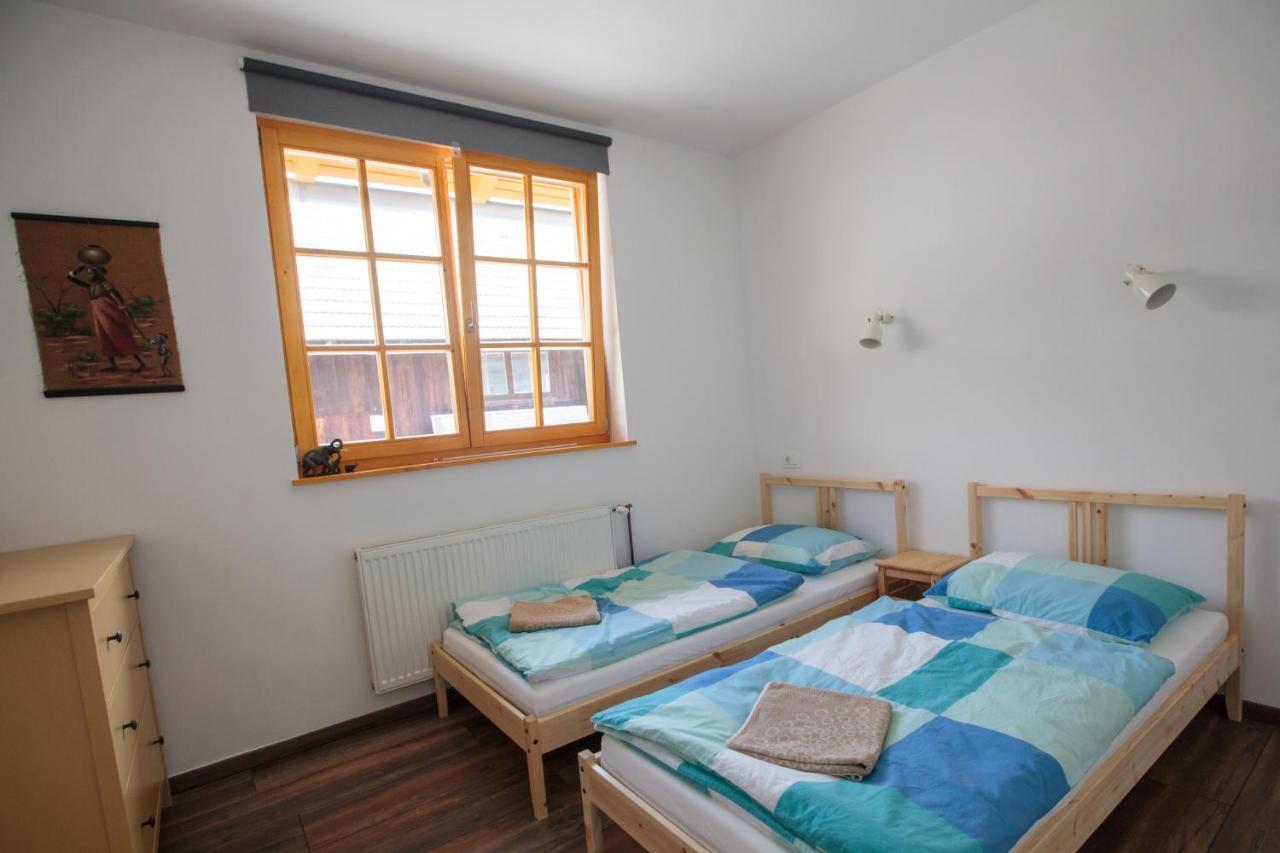 Bikeski Family Hotel, B&B, Apartaments, Rooms Mezica Extérieur photo